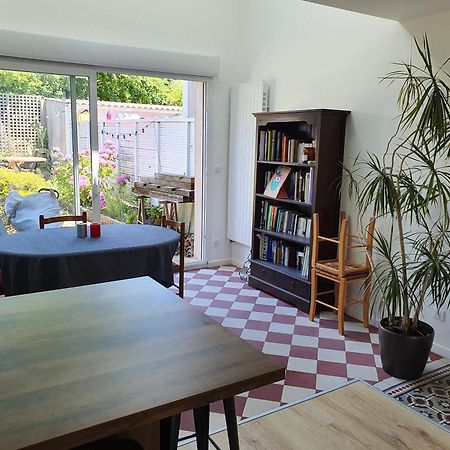 Chambre Privee Chez L'Habitant En Colocation Dans Agreable Maison Avec Jardin - A Private Room In A Shared House With Garden Bordeaux Dış mekan fotoğraf